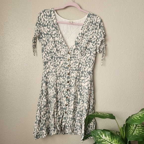 L*space Stone Steps Valentina Spot Button Front Mini Dress Beachy Boho Coquette - Picture 1 of 9